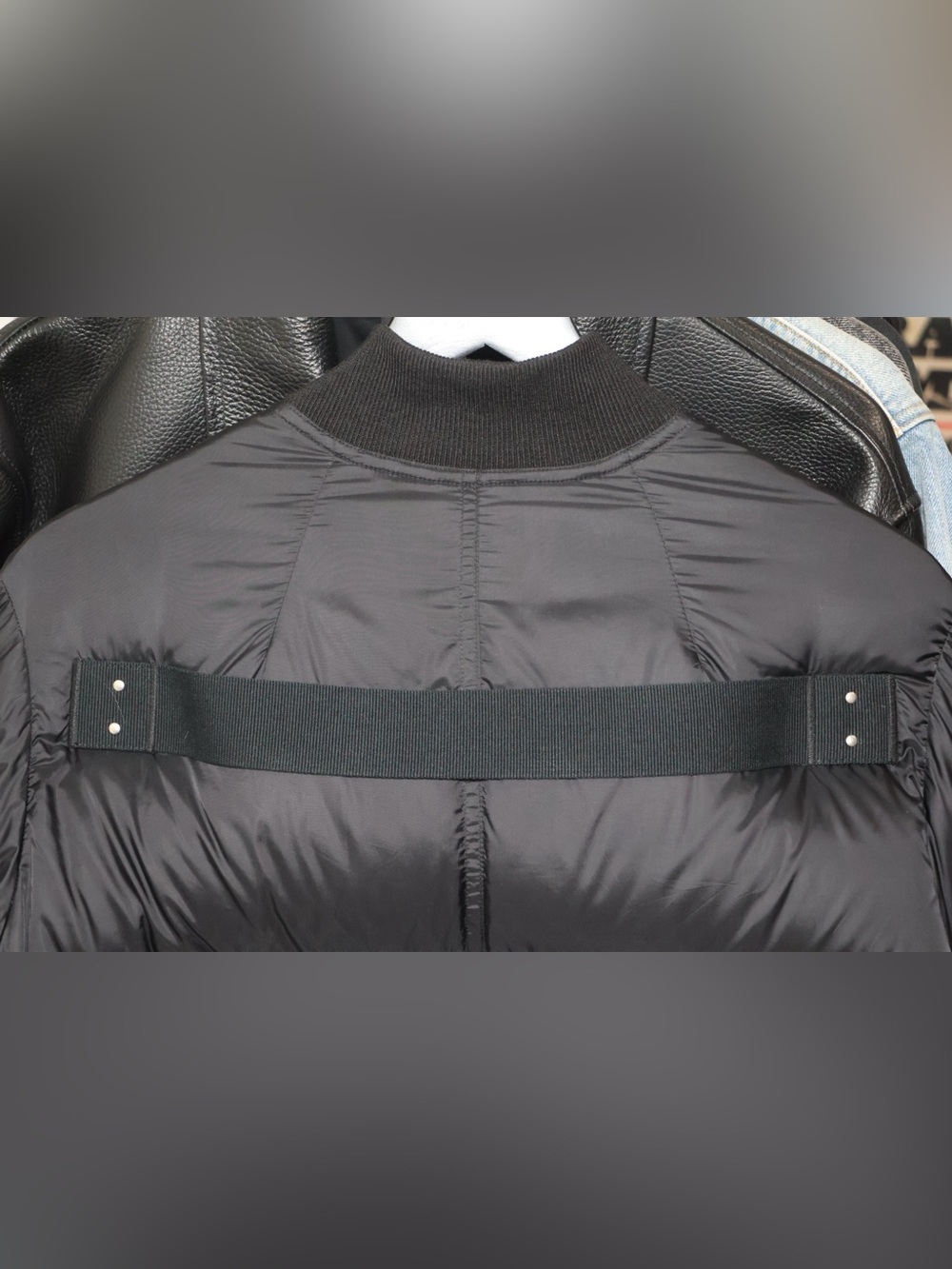 Rick Owens FW19 "LARRY" UNISEX Puffer Bomber Jacket. - Picture 7 of 11